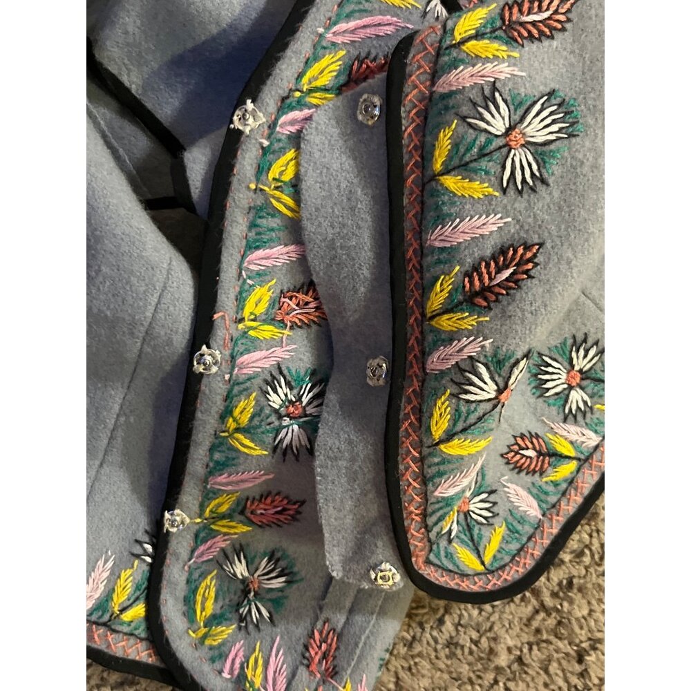 Vintage Embroidered Folk Boho Vest Boys L/XL? Handmade India Used Gray Multi - Picture 7 of 9